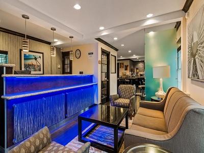 Quality Inn & Suites Dallas-Cityplace Εξωτερικό φωτογραφία