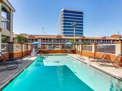 Quality Inn & Suites Dallas-Cityplace Εξωτερικό φωτογραφία